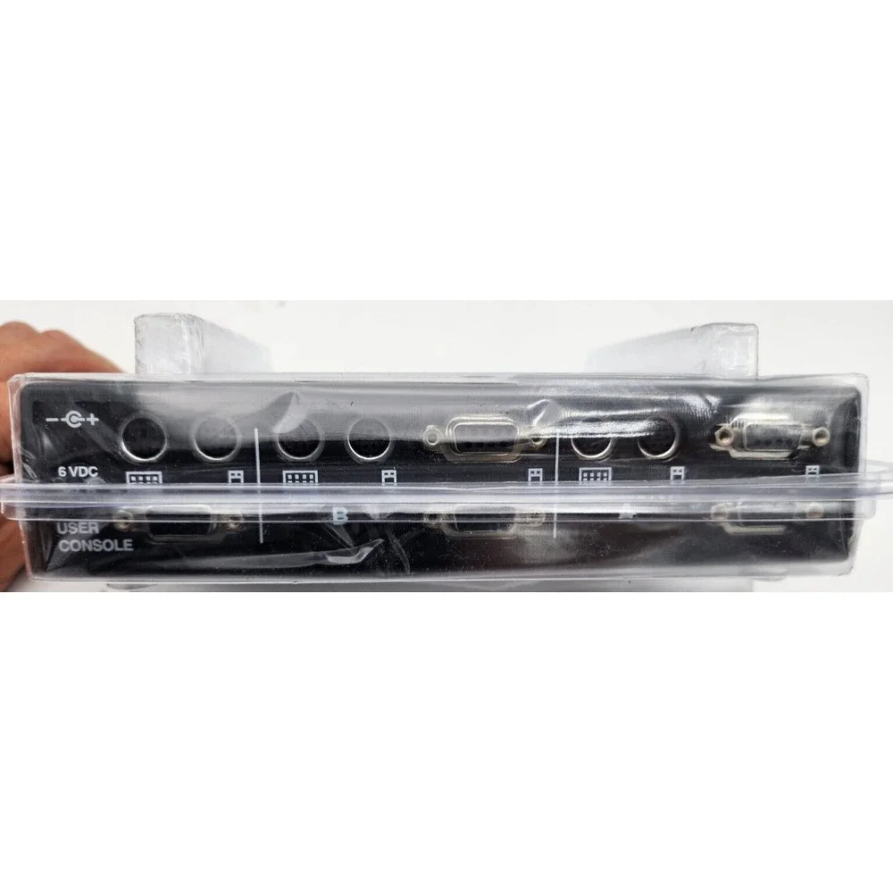 Black Box 520-168-001 ServSwitch 2-Port KVM Switch Model SW625A-R2